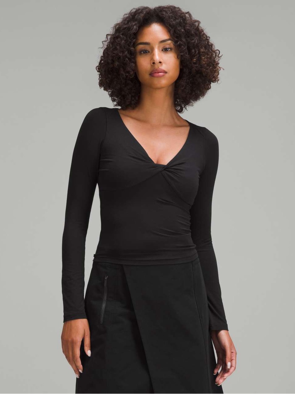 Lululemon Modal-Silk Blend V-Neck Long-Sleeve Shirt-Black-Small